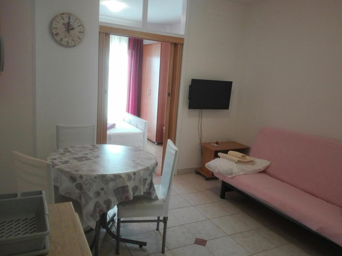 Apartments Vodopija 300M To The Beach Свети-Филип-и-Яков Экстерьер фото