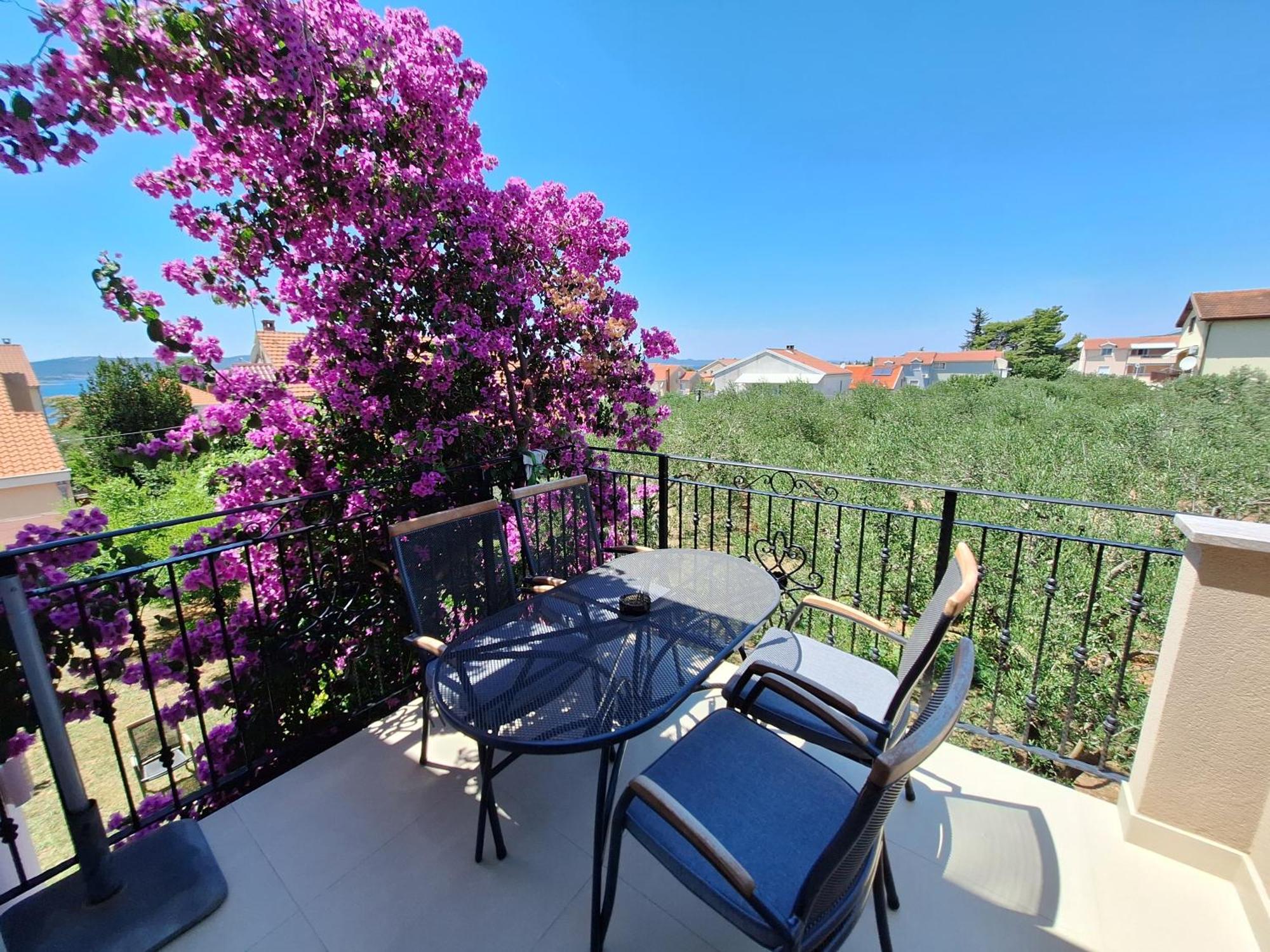 Apartments Vodopija 300M To The Beach Свети-Филип-и-Яков Номер фото