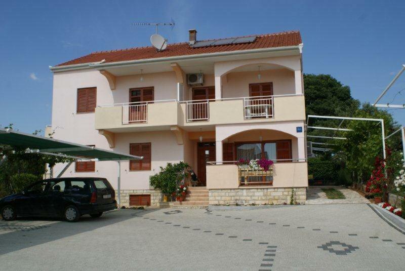 Apartments Vodopija 300M To The Beach Свети-Филип-и-Яков Экстерьер фото